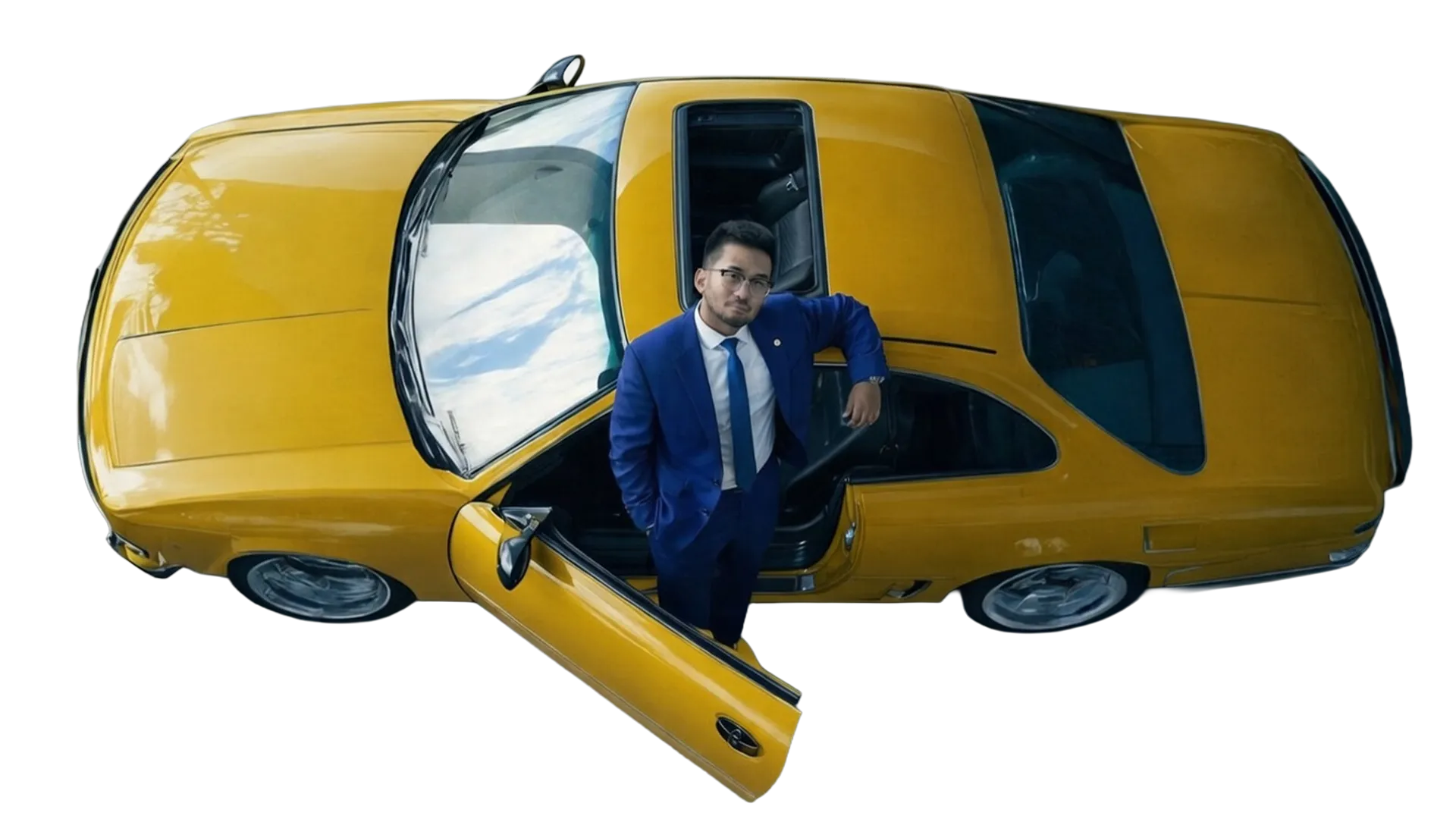 Kim Kataguiri ao lado de um carro